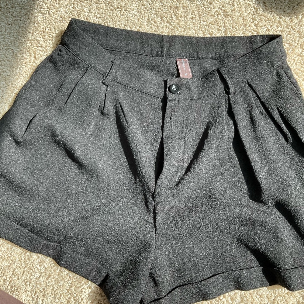 Chic Black High Waist Women's Shorts